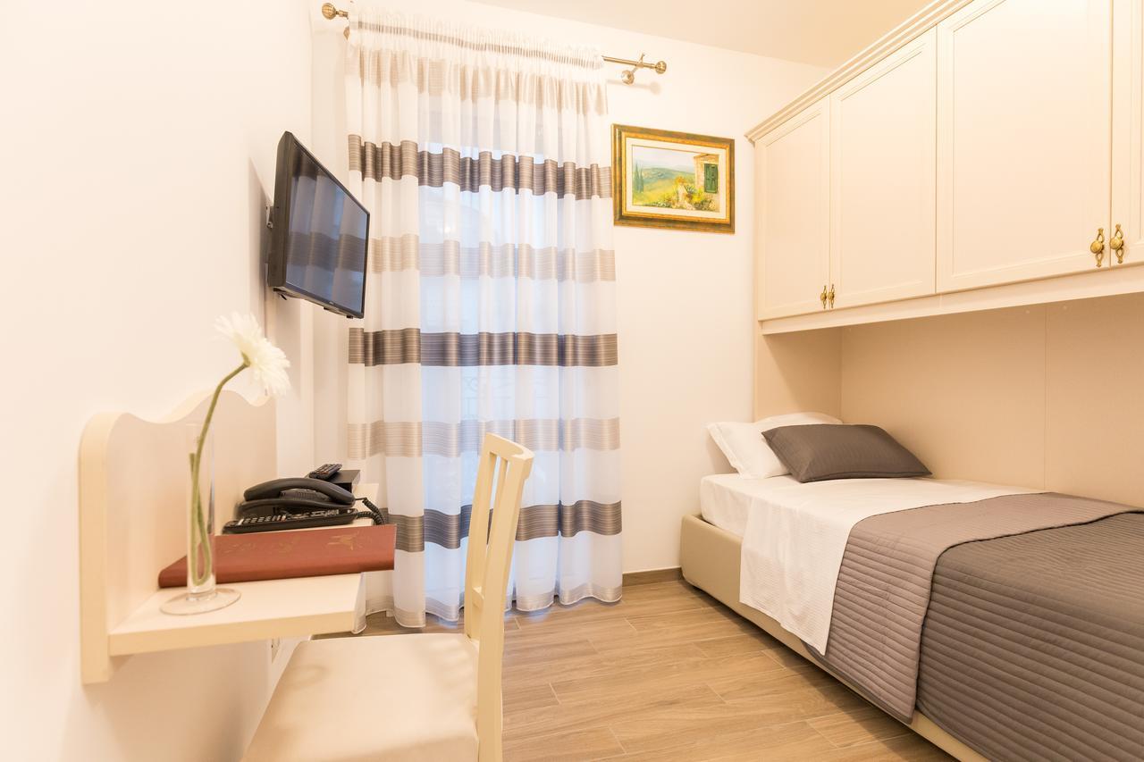Villa Cavour Comacchio Phòng bức ảnh