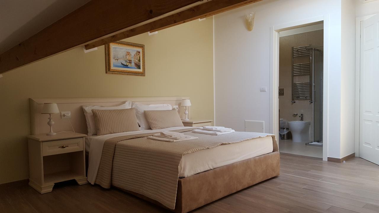 Villa Cavour Comacchio Phòng bức ảnh